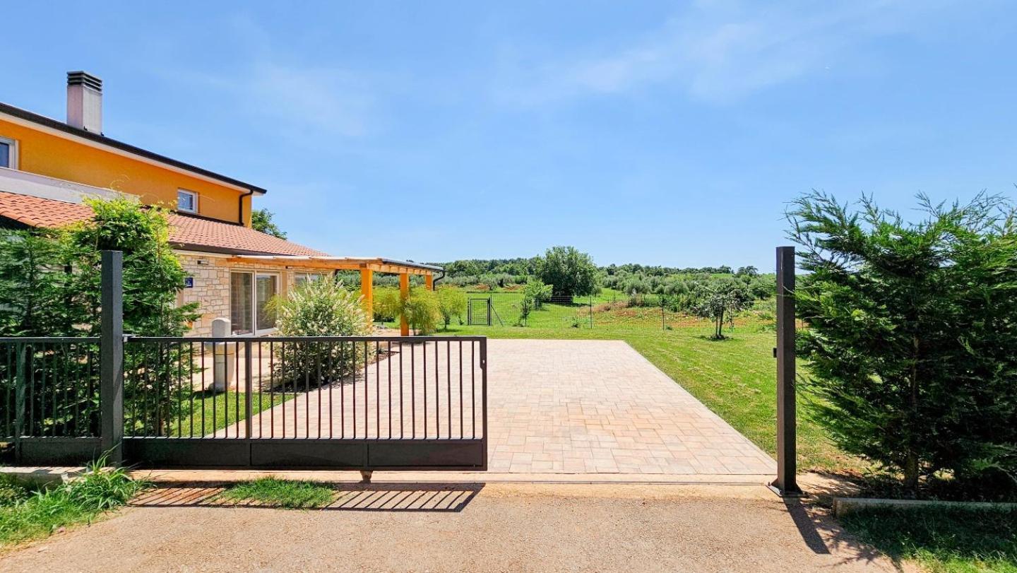 Villa Casa Dorjana à Novigrad Istria Extérieur photo